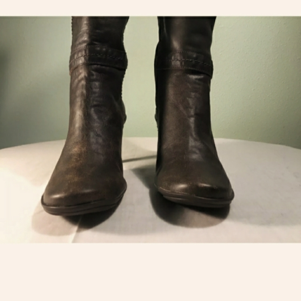 Gianni Bini High Heel Boots Super Soft Leather 8.5